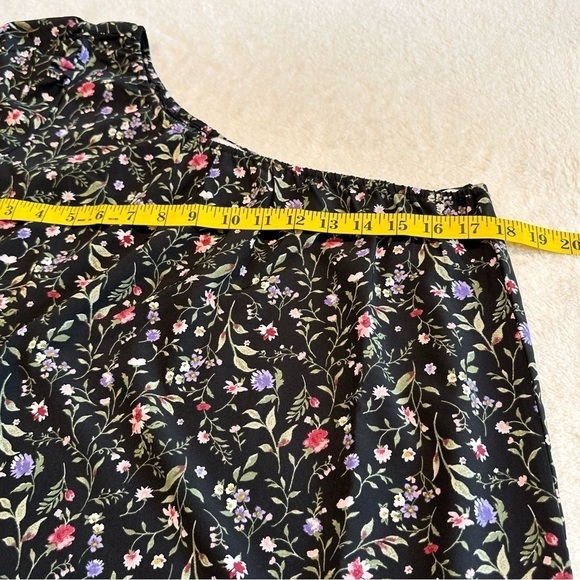 NWOT French Grey One Shoulder Floral Mini Dress - Picture 9 of 10